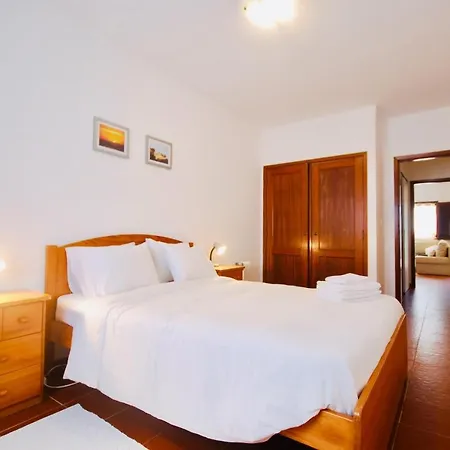 Isabela - Island, 50m To The *