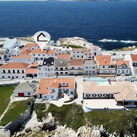 Isabela - Island, 50m To The